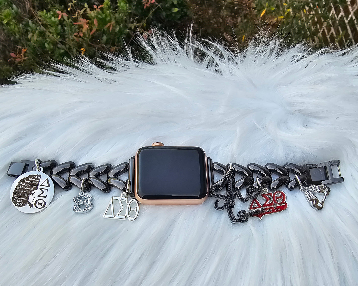 Delta Sigma Theta Custom Fit Sorority Apple Link Watch Band (charms may be changed at customers request)