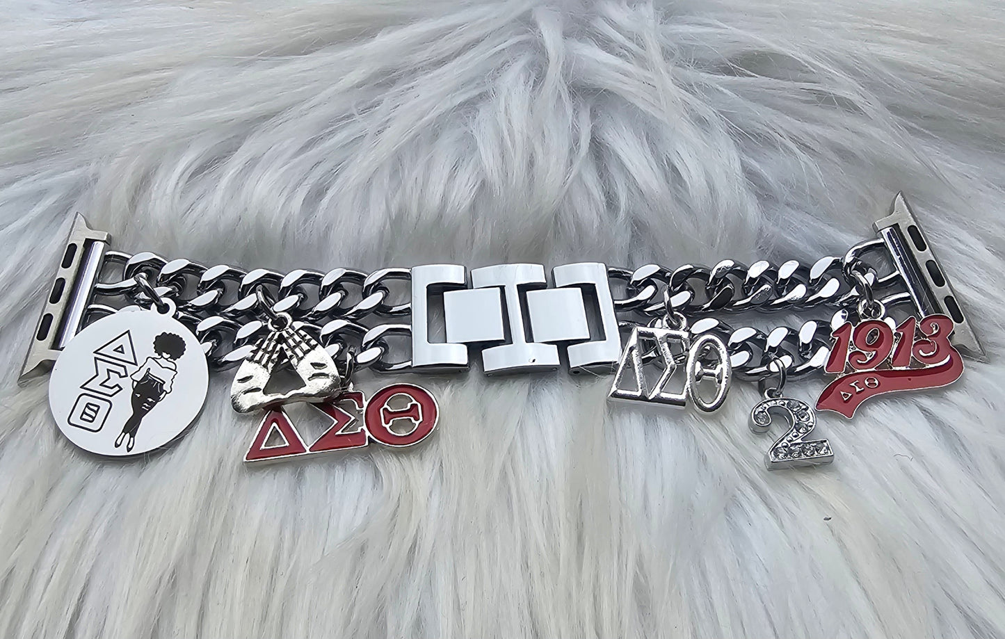 Delta Sigma Theta Apple Link Custom Fit Watch Band (please message with line number if would like added to design)