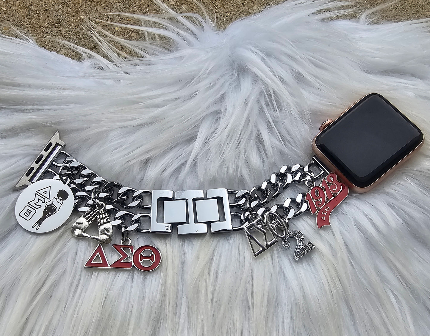 Delta Sigma Theta Apple Link Custom Fit Watch Band (please message with line number if would like added to design)