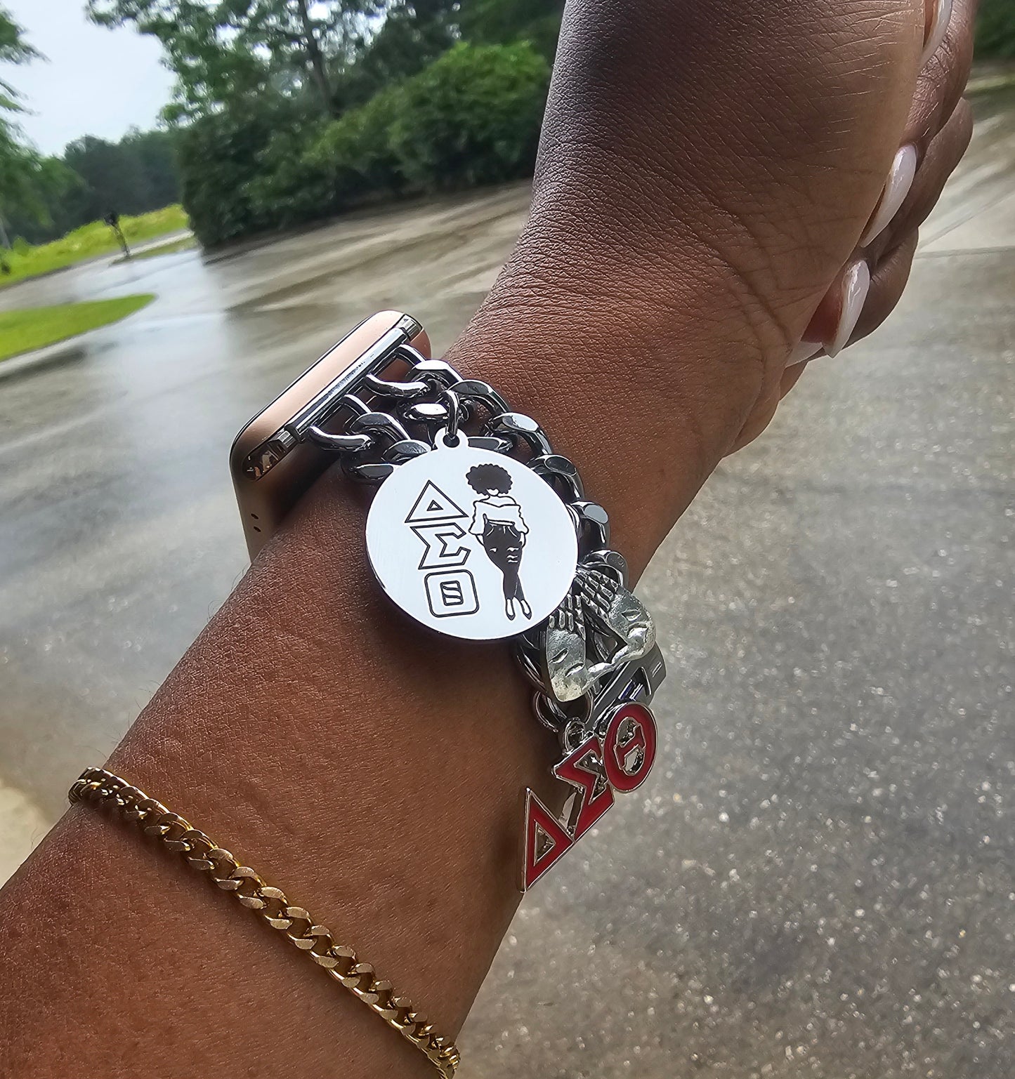 Delta Sigma Theta Apple Link Custom Fit Watch Band (please message with line number if would like added to design)