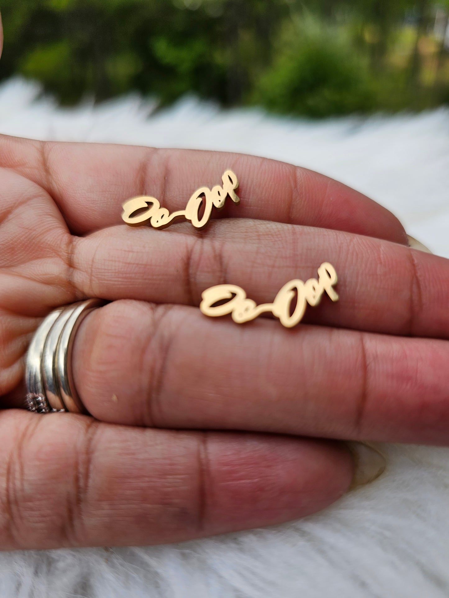 Delta Sigma Theta Sorority Oo-Oop earrings available in silver and gold