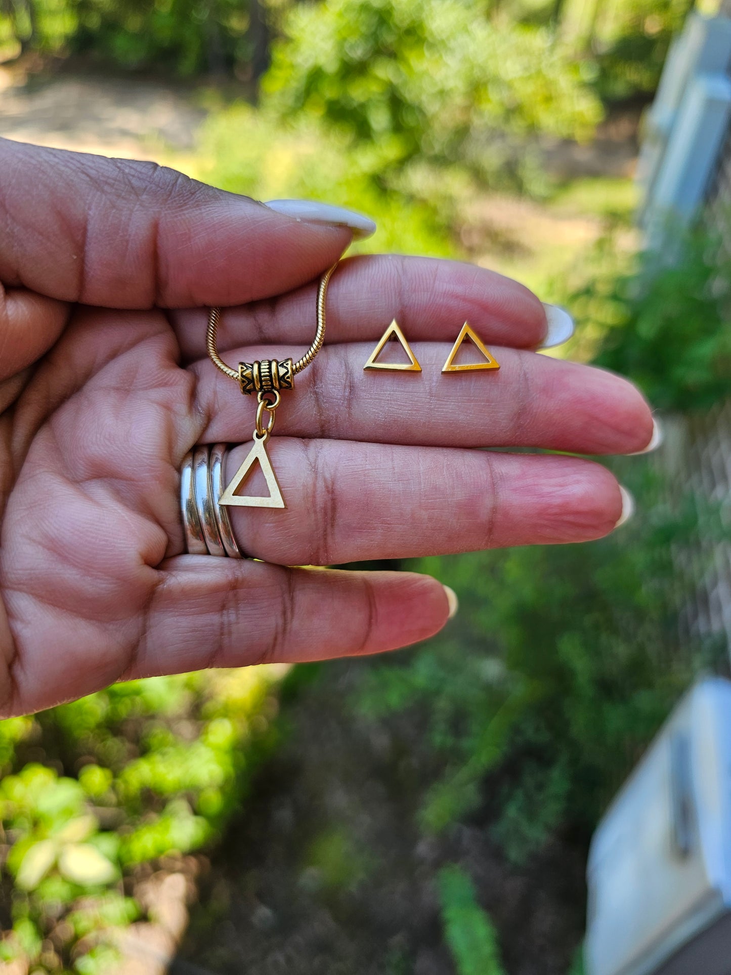 Delta Earrings - DST Earrings - Delta Sigma Theta earrings - Sorority Jewelry - Delta Jewelry -