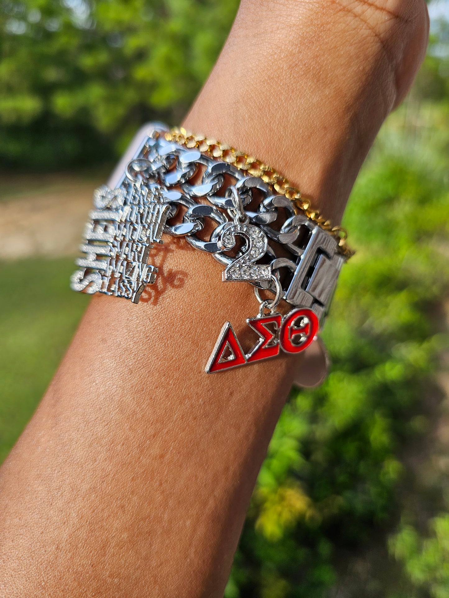 Delta Sigma Theta Apple Link Custom Fit Watch Band (please message with line number if would like added to design)