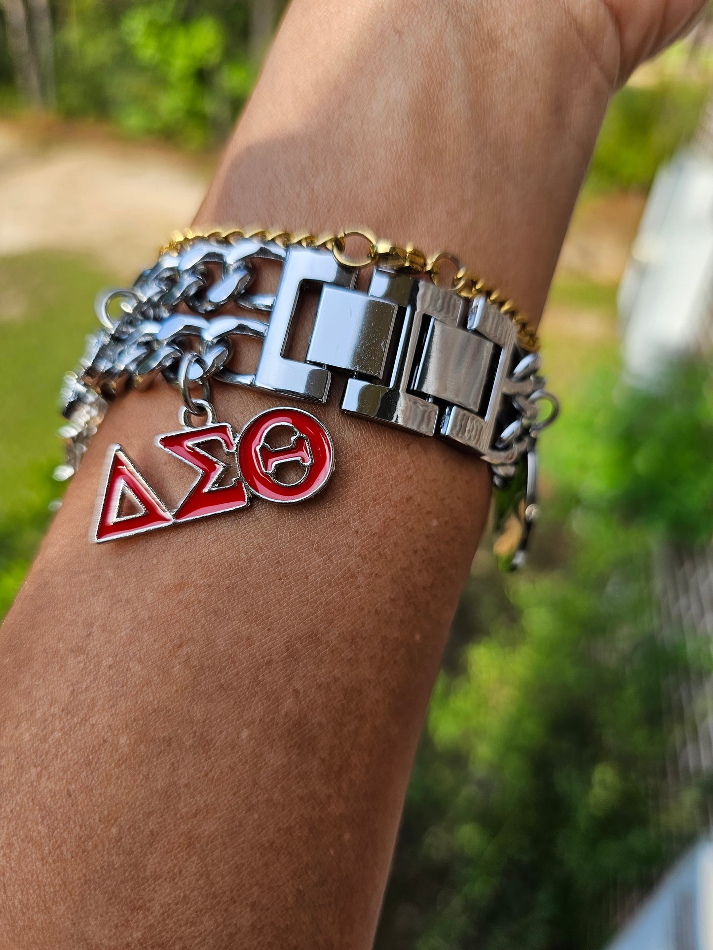 Delta Sigma Theta Apple Link Custom Fit Watch Band (please message with line number if would like added to design)