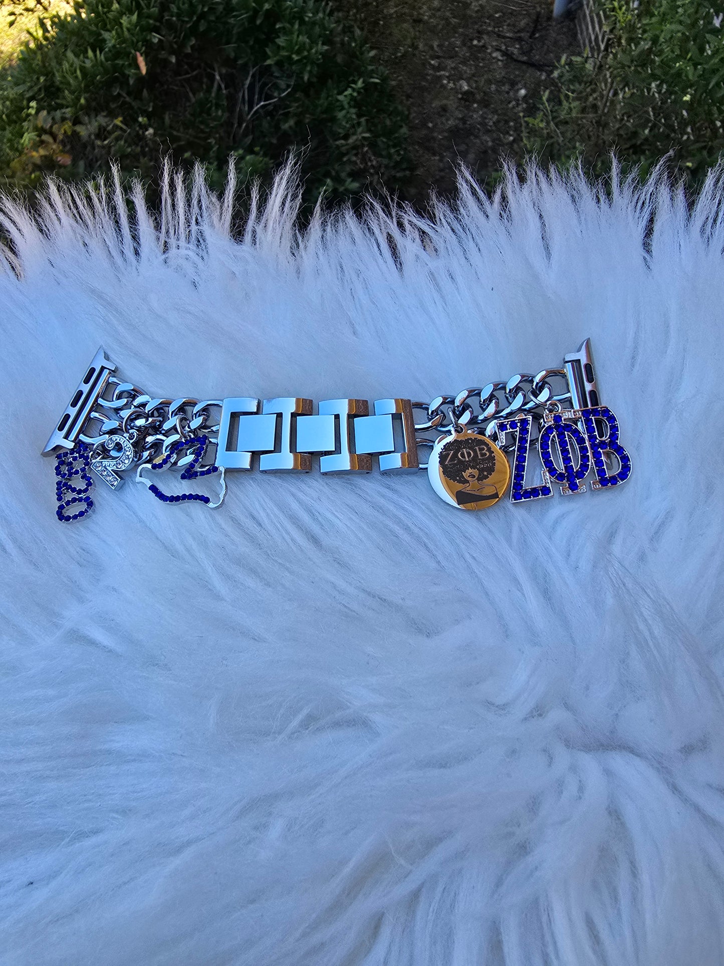 Zeta Phi Beta Custom Fit Sorority Apple Link Watch Band (Please message shop with line number if you would like added to design)