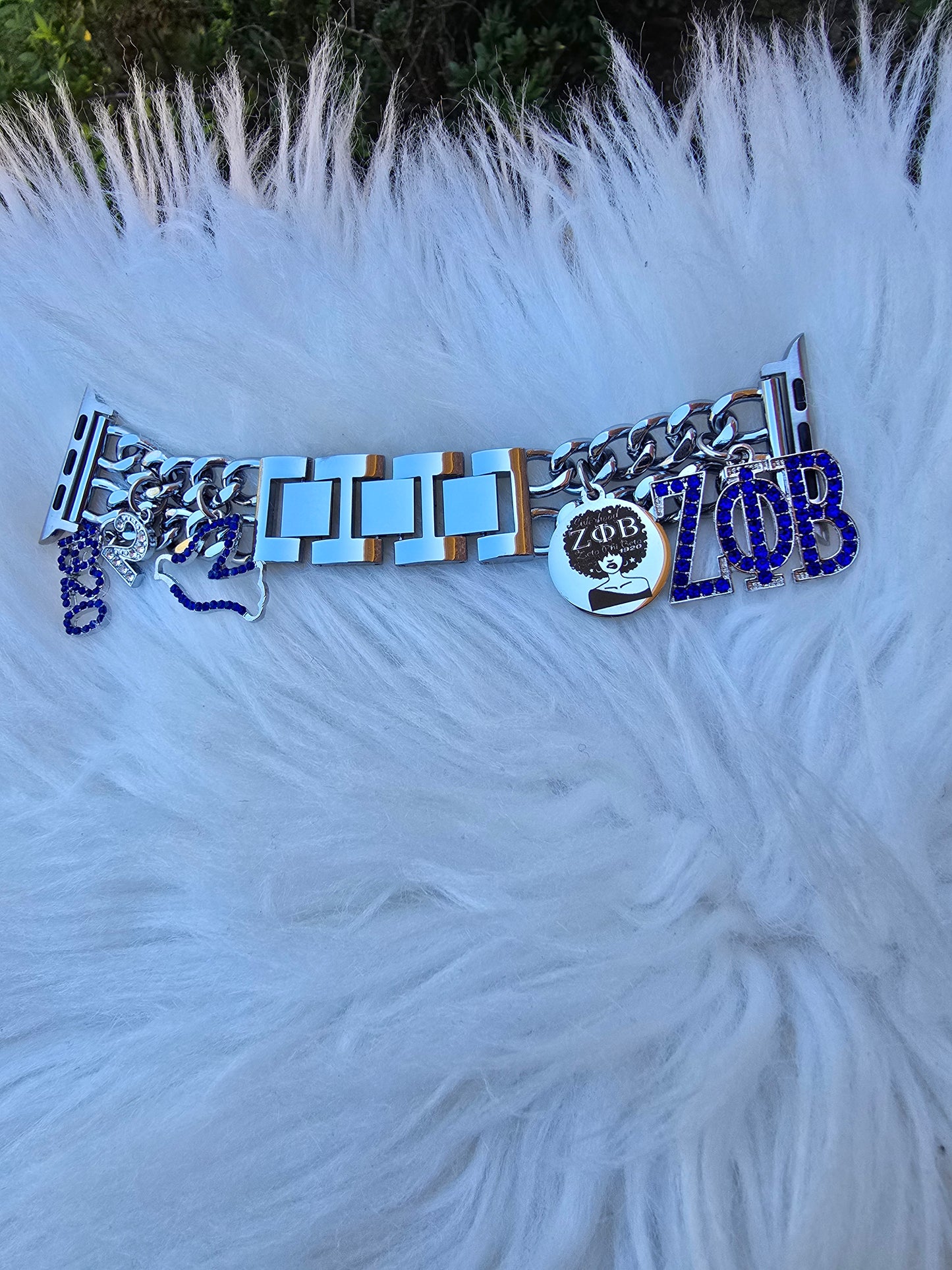 Zeta Phi Beta Custom Fit Sorority Apple Link Watch Band (Please message shop with line number if you would like added to design)