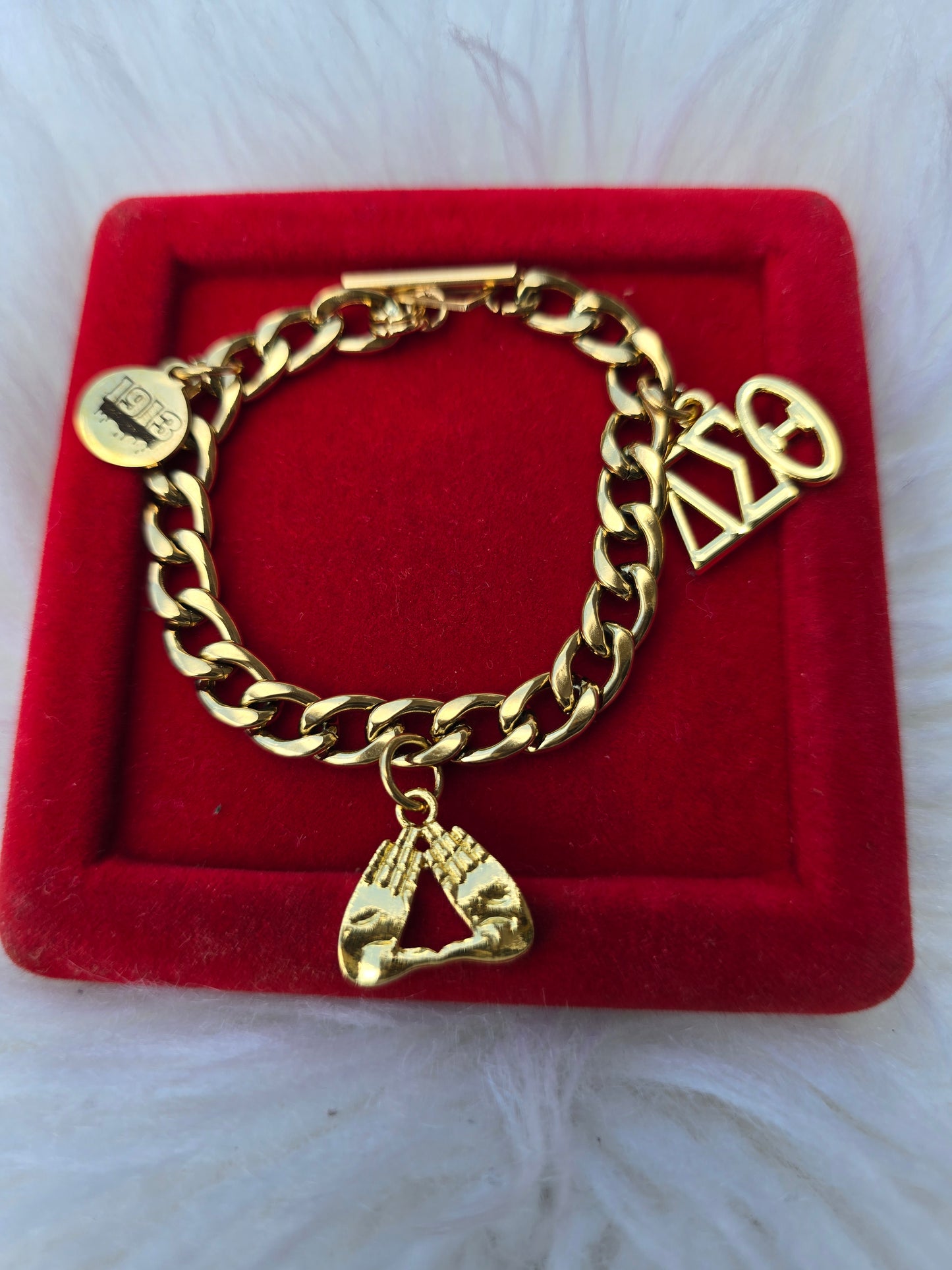 Delta Charm Bracelet - Delta Sigma Theta Charm Bracelet - Sorority Bracelet - Delta 1913 Bracelet - Delta Bracelet