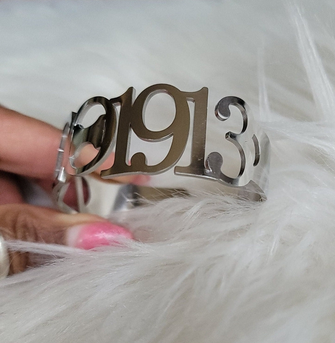 Delta Sigma Theta 1913 Sorority Cuff Bracelet