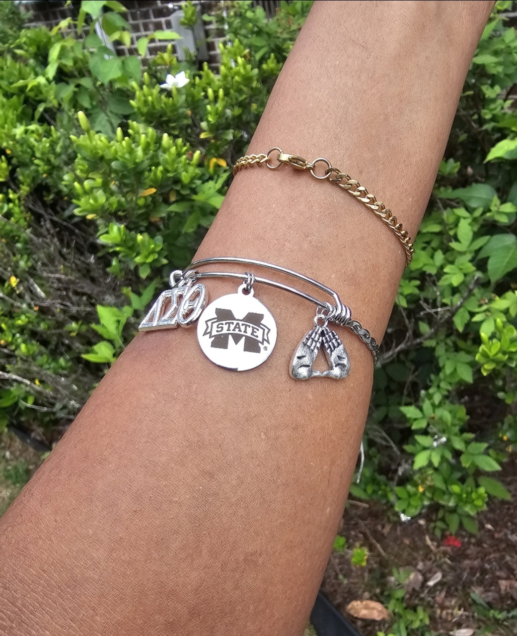 Bulk customized charm bracelets - Custom Bracelets - Custom Jewelry - Custom Gifts