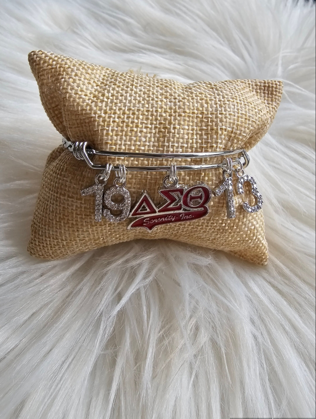 Delta 1913 Bling Bracelet - Delta Sigma Theta Bracelet - Sorority Bracelet - DST Bracelet - Delta Girl Bracelet - Sorority Jewelry - Jewelry