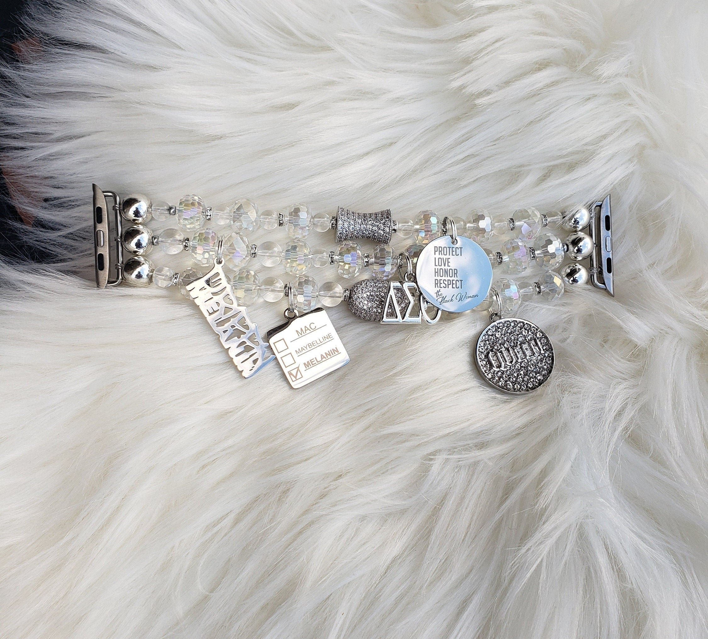 Hot Custom Fit Apple Watch Band (charms may be changed)